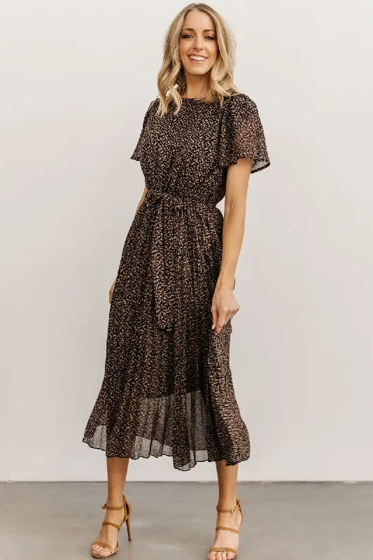 Prim Pleated Dress | Black Print