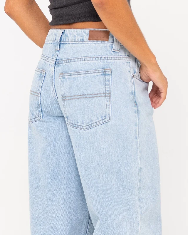 Low Rise Super Wide Leg Jean