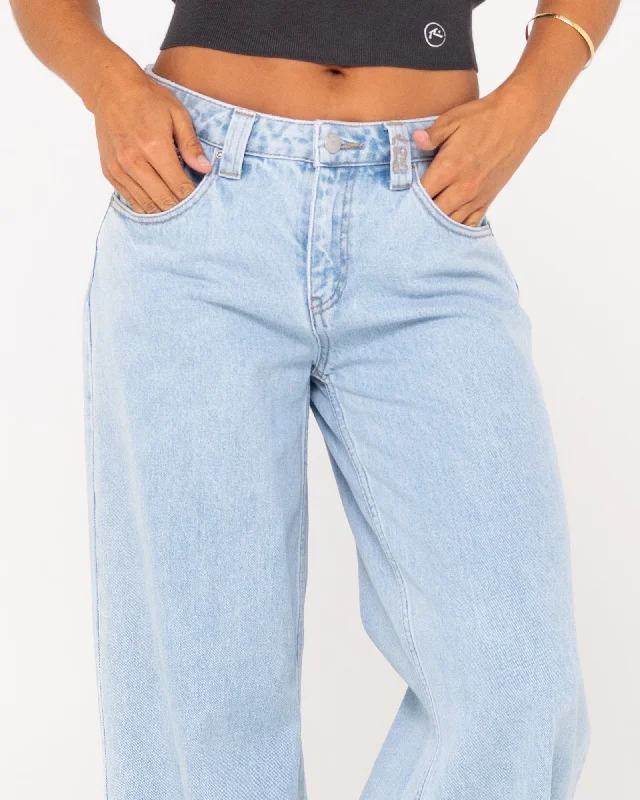 Low Rise Super Wide Leg Jean