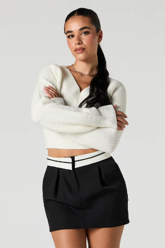 Ribbed Knit V-Neck Cropped Sweater