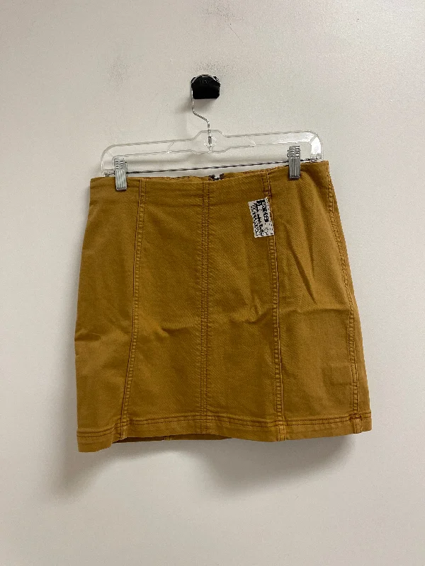 Skirt Mini & Short By Free People In Yellow, Size: 12